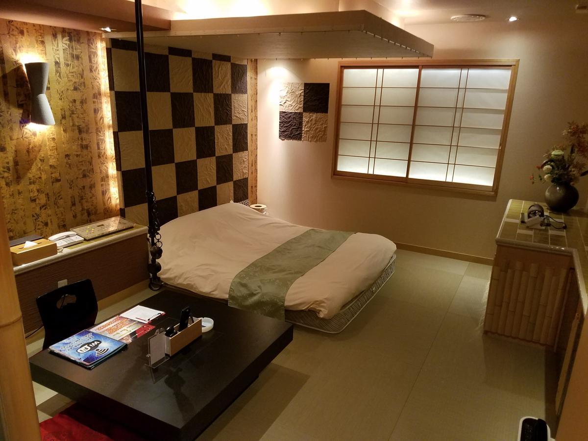 Eight Prince Hotel -Adult Only- Tokorozawa Exterior foto